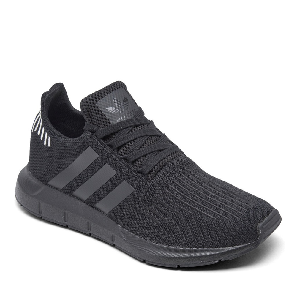 Adudas Women's Swift Run Casual Sneakers